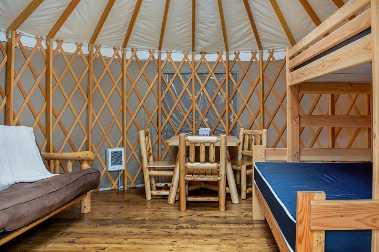Long Beach Camping Resort Yurt 8 Oceanview Eksteriør billede
